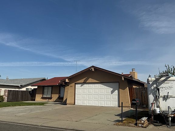 2nd image of 2208 Dupre Dr