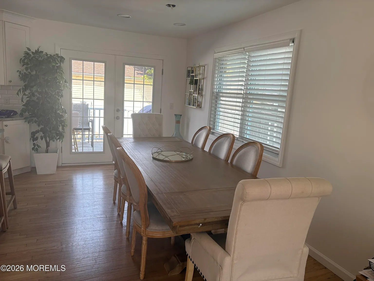 114 Sampson Ave — Photo 4