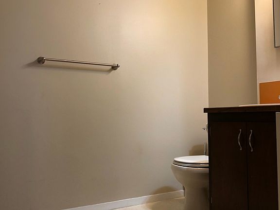 4th image of 2004 S 10th St APT 3