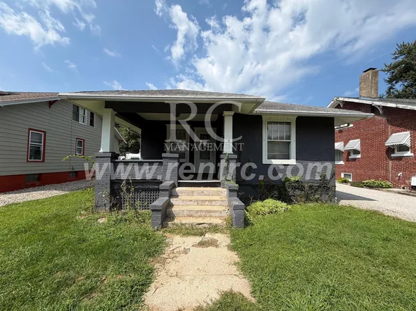 1220 Harmon St, Danville, IL 61832