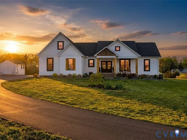 15091 Carriage House Ct, Amelia Court House, VA 23002