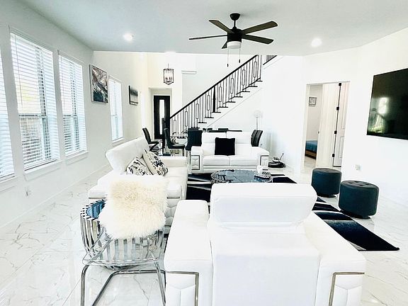 5th image of 27039 Flower Isle Ln