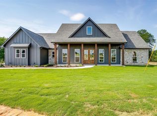 1082 Alex Dr, Springtown, TX 76082