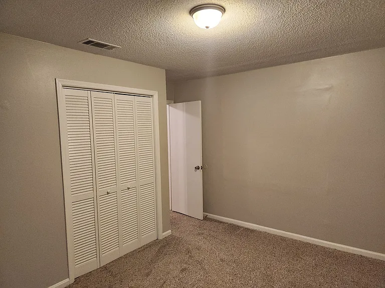 140 Windmill Ln — Photo 20