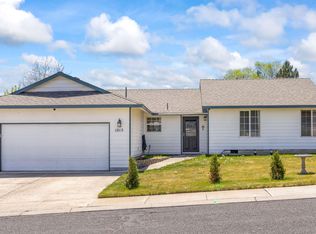 1015 SW Kenwood Dr, Madras, OR 97741