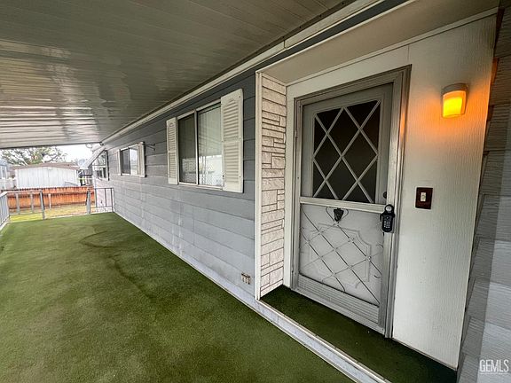 5th image of 4401 Hughes Ln Space 106