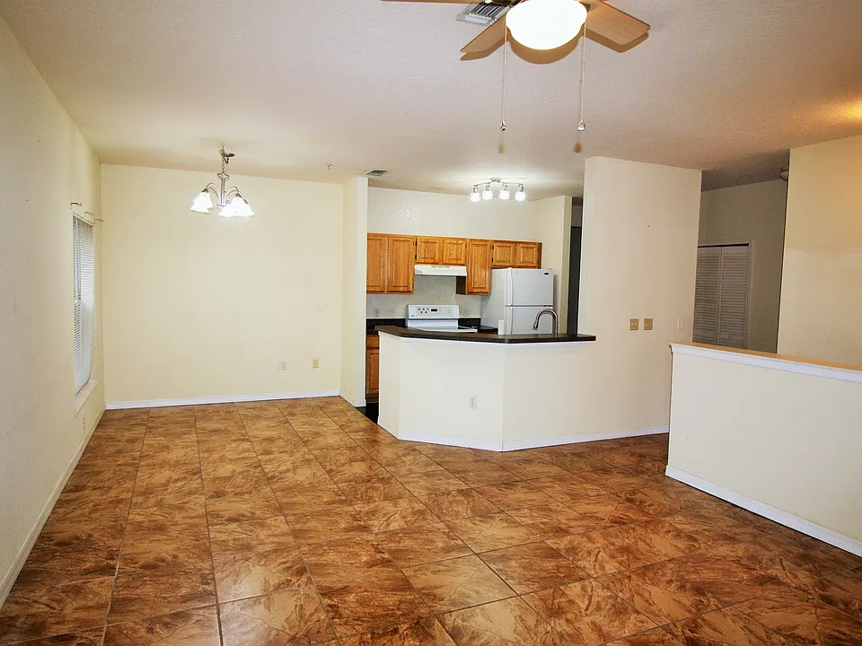 5979 Westgate Dr #1022