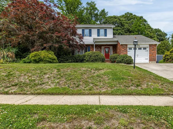 216 Revere Rd, Marlton, NJ 08053