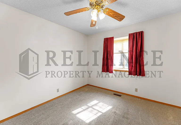 8502 W Westlawn Cir — Photo 20
