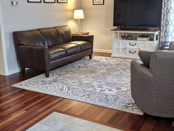 3rd image of 108 Spencer Pl