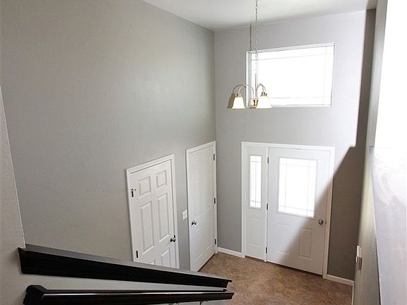 2nd image of 2605 Heritage Dr