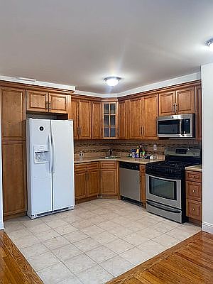 1st image of 2024 E 54th St #1