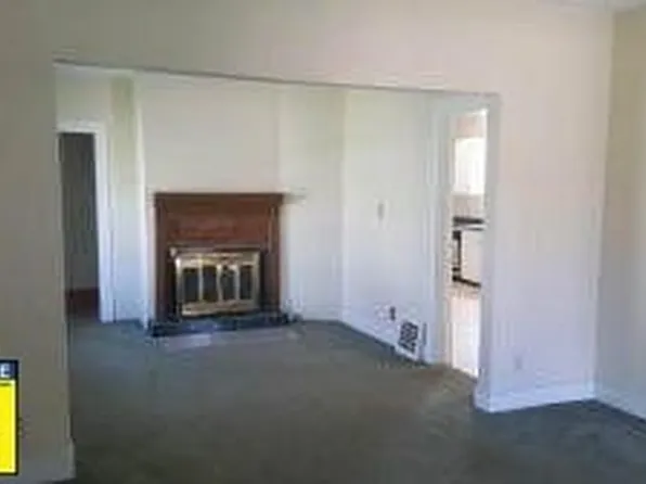 1119 Geele Ave, Sheboygan, WI 53083