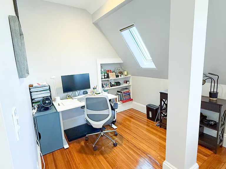 410 S Huntington Ave #3 — Photo 16