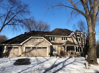 11302 Burr Ridge Ln, Eden Prairie, MN 55347