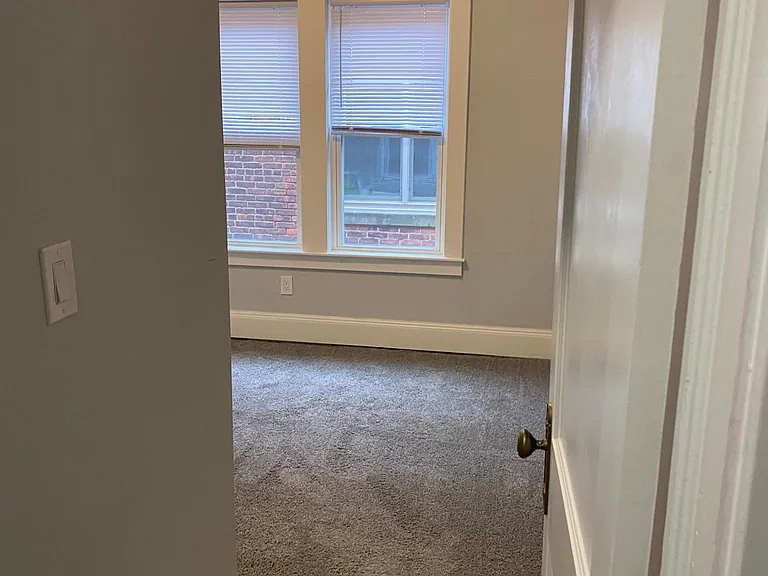 12970 Clifton Blvd #5 — Photo 18