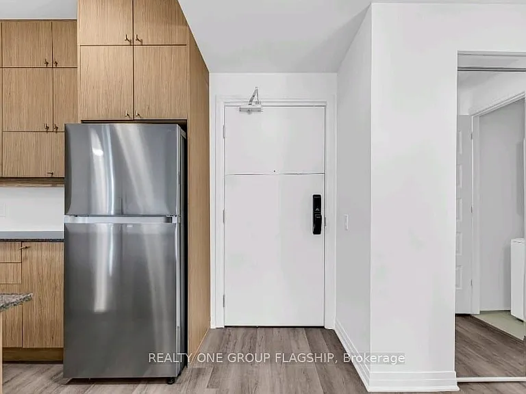 470 Gordon Krantz Ave #316 — Photo 12