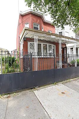 1st image of 63 Grant Ave
