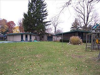 3rd image of 1230 Kerr Rd