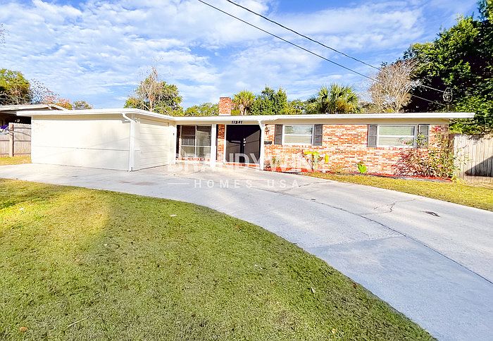 1st image of 11241 Princessa Ln