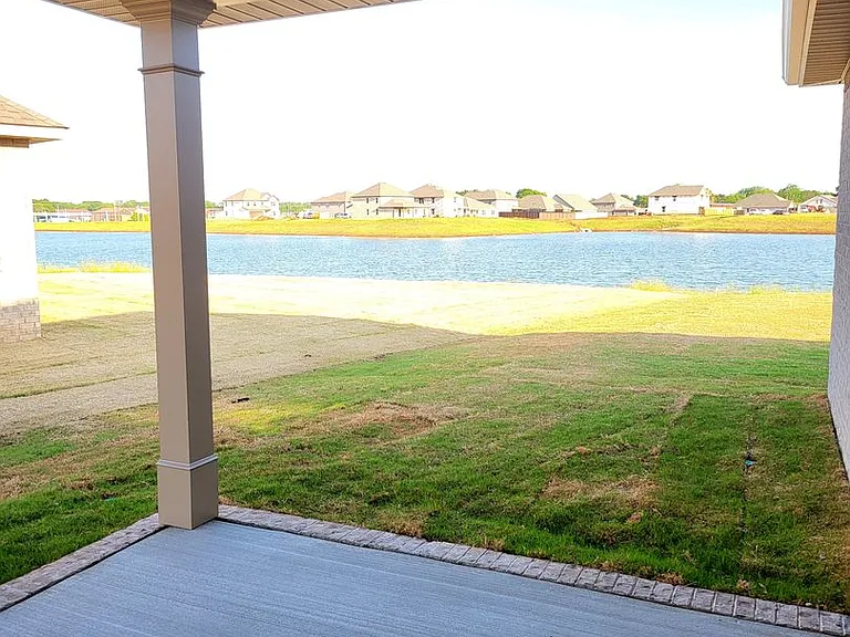 124 Keller Dr — Photo 30