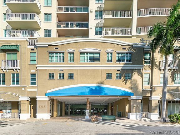 2nd image of 3020 NE 32nd Ave APT 1106