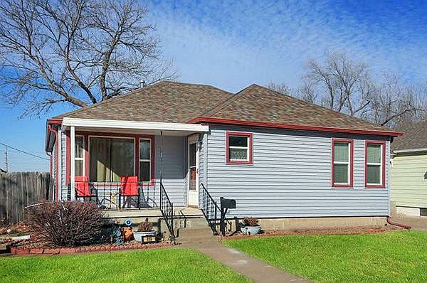 1st image of 419 NE 13th St