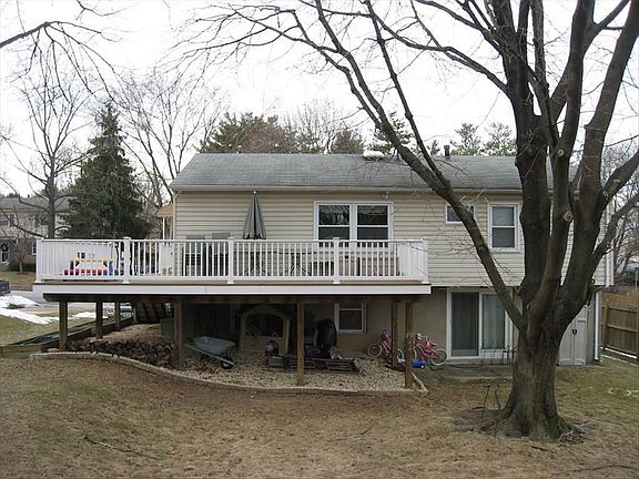 Rear View with Deck