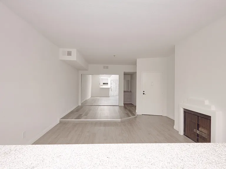 1210 North Cherokee Ave. — Photo 15