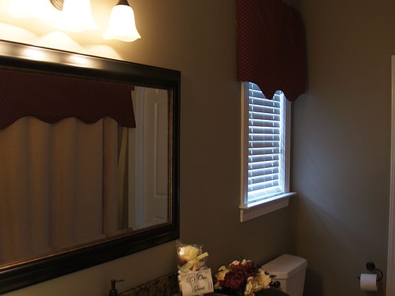 4th image of 1655 Margaret Ct
