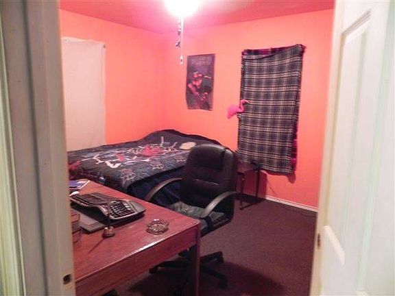 4th image of 407 Crescent Dr