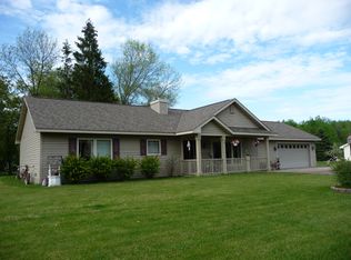 504 Hidden View Rd, Carlton, MN 55718