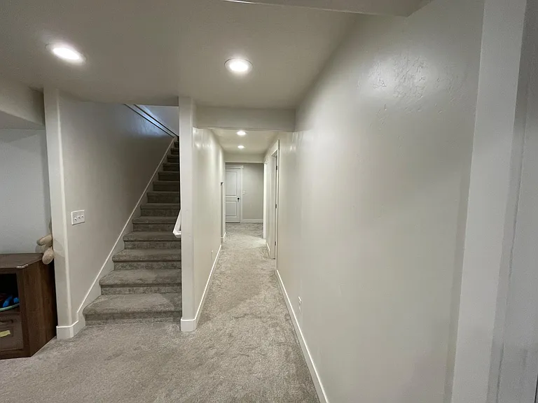 554 E Old Mill Dr — Photo 13