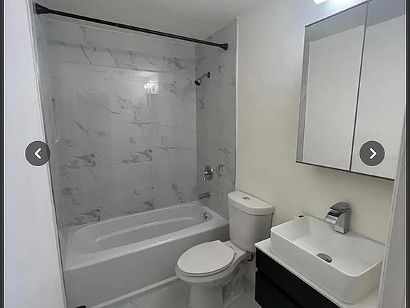 4th image of 2907 39th Ave W #A