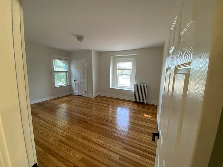 17 Linden Pl #2 — Photo 7