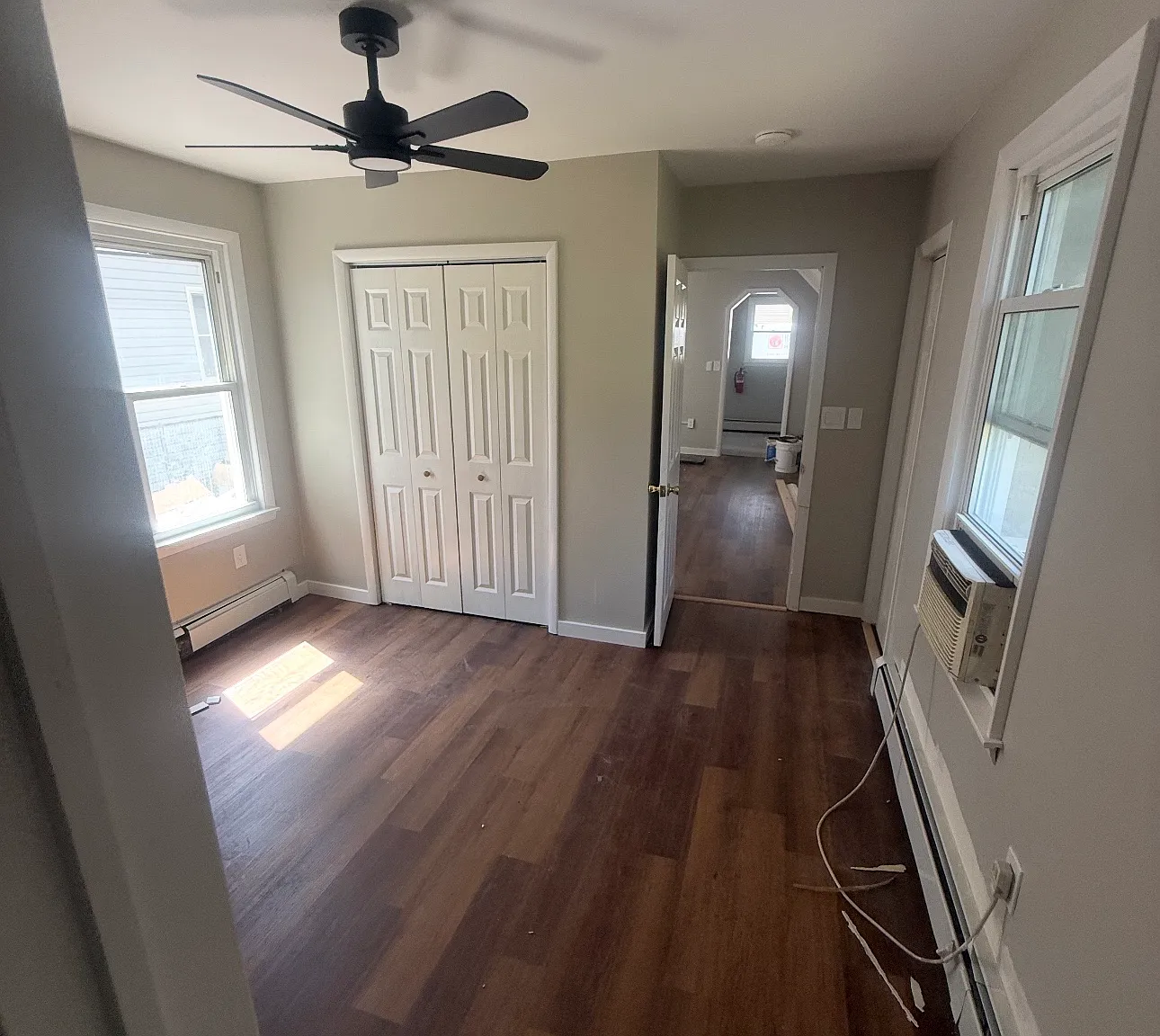 4 Saint James Pl — Photo 4