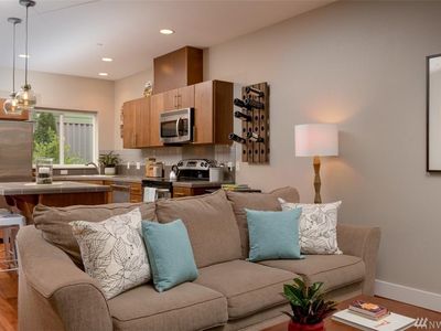 444 N 130th St, Seattle, WA, 98133