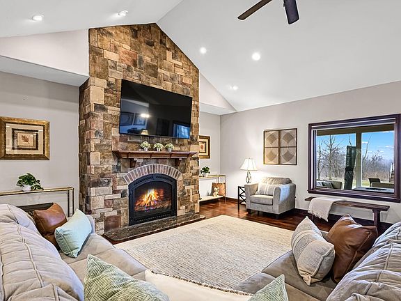 5th image of 4722 West Oakwood ROAD