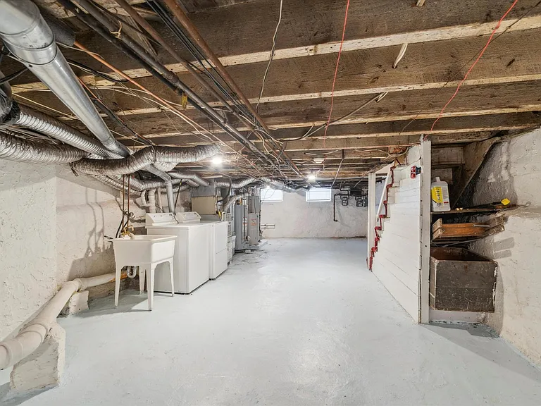 912 Snyder Ave #1 — Photo 11