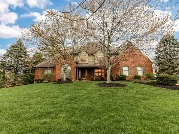 9850 Pondside Ct, Cincinnati, OH 45241