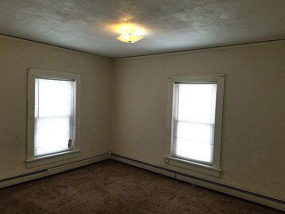 5th image of 315 6th Ave E APT 11