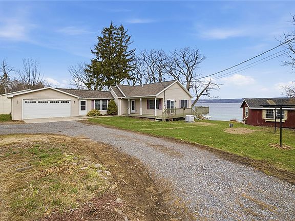 2nd image of 3077 Roenke Rd