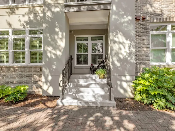 125 Pier View St Unit 105, Daniel Island, SC 29492