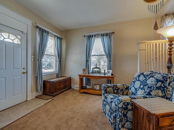 5th image of 1226 Portage Ave