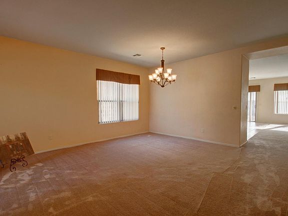 5th image of 14957 W Columbine Dr