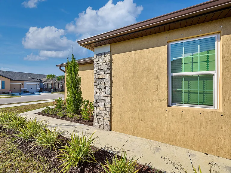 1810 Celebration Dr — Photo 11