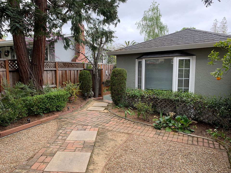 1st image of 2202A Vera Ave