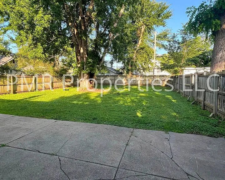 5616 N 28th Ave — Photo 10