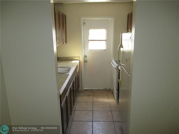 2nd image of 6191 SW 37th St APT 108