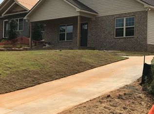 12 Beverly Hts, Tuscaloosa, AL 35404